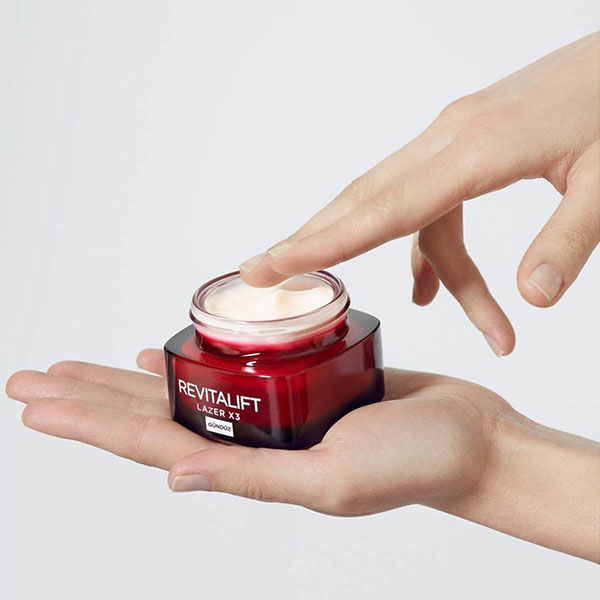کرم ضد لک و چروک لیفت لیزر لورال Loreal Revitalift Laser X3 حجم 50 میل - Image 2