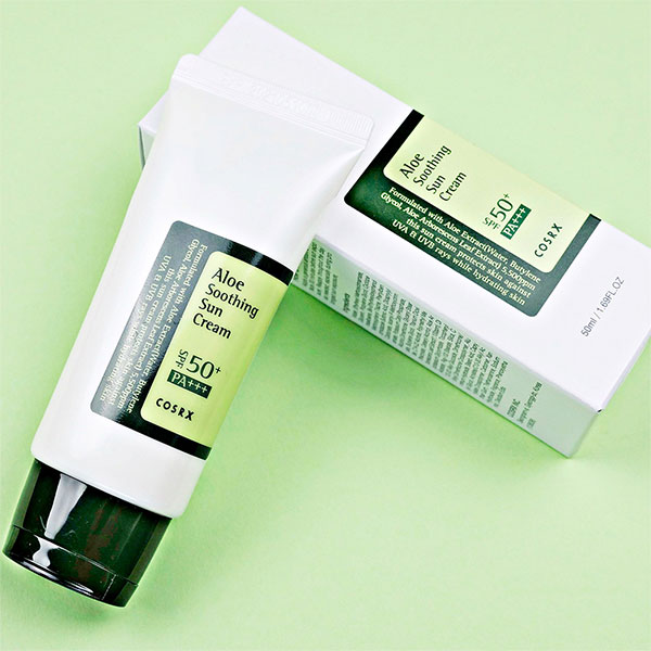 کرم ضد آفتاب آلوئه ورا کوزارکس SPF50 حجم 50 میل - Image 5